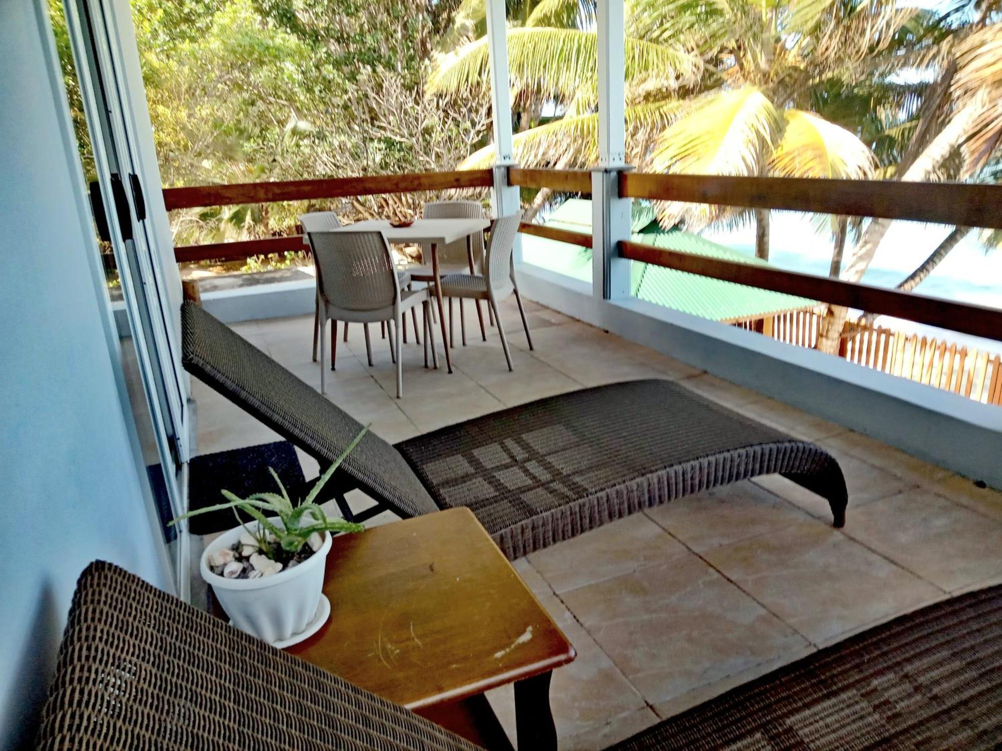 Roz A Mer - Beach Apartment Takamaka Kültér fotó